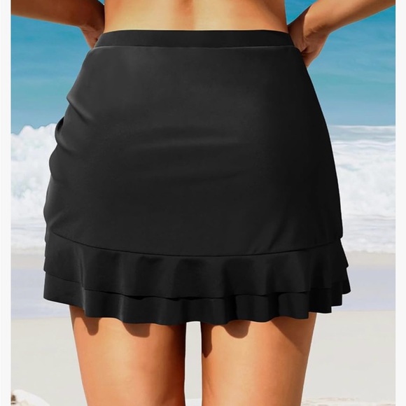 Black Ruched Ruffle Swim Skirt - Picture 5 of 12